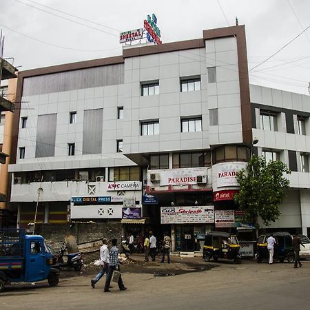 Hotel Sheetal Plaza Surat Exterior foto